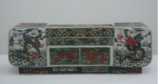 Illustration for article titled Ceramic TV is more High Art than High Definition